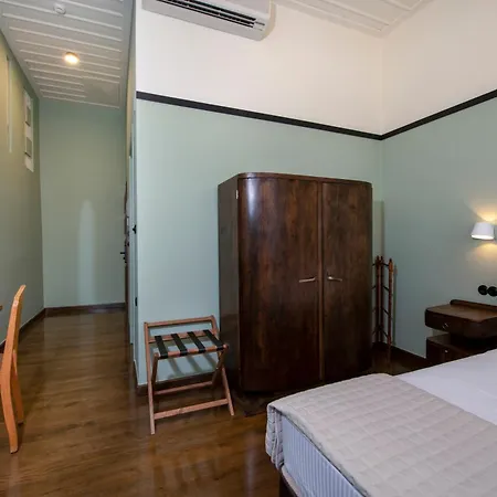 Mosaic Venetian Harbour Hotel *